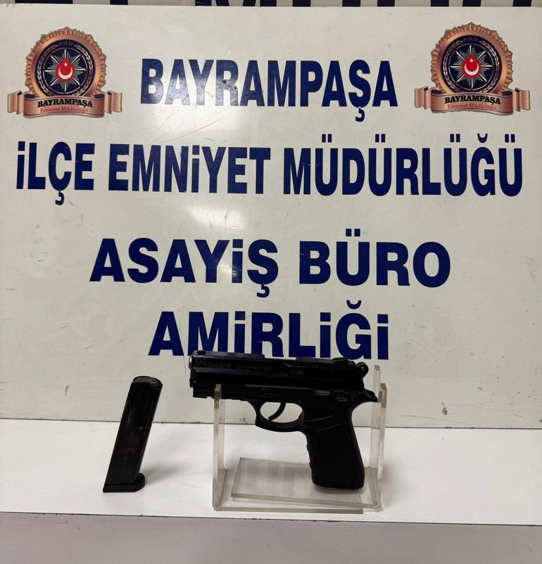 Bayrampaşada sosyal medyadan tanıştığı iki kadını gasbetti