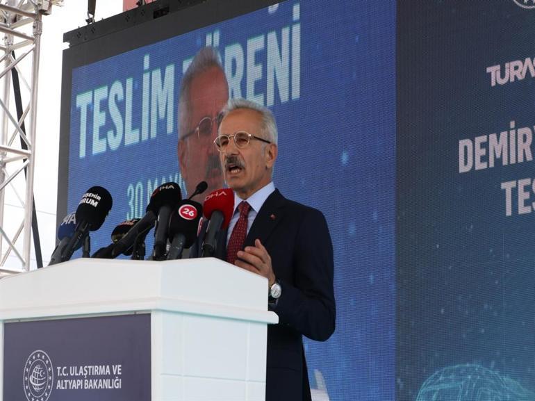 Bakan Uraloğlu: Yerli ve milli üretilen araçlar, başyapıttır