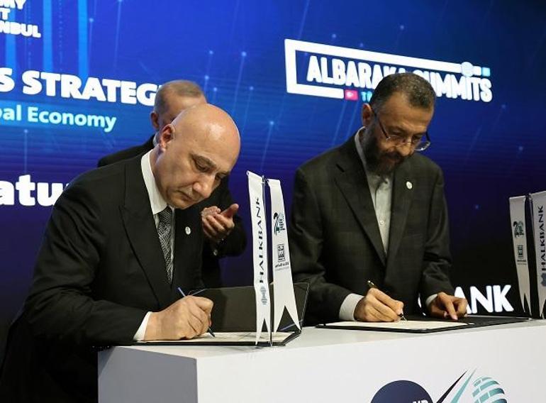 Cumhurbaşkanı Erdoğan: Faize dayalı ekonomik nizamın değişmesi için mücadeleden geri durmayacağız