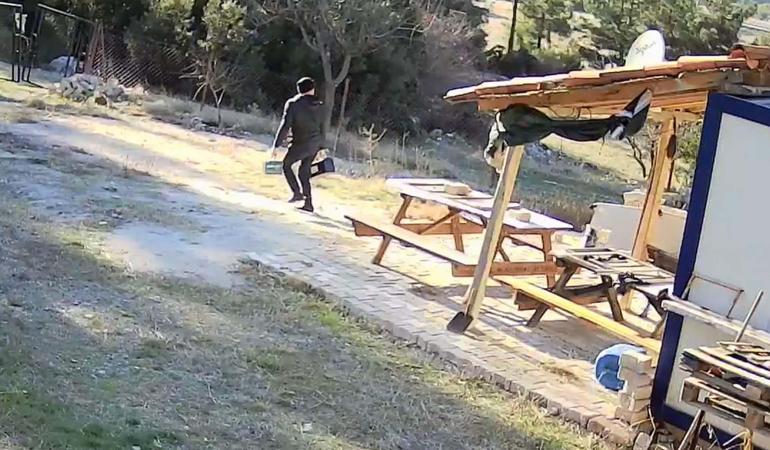 Fabrikaya işçi gibi gidip, 140 kez hırsızlık yapan şüpheli yakalandı