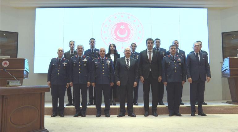 Bakan Güler: Hava Kuvvetlerimizi en gelişmiş silahlarla donatmaya devam edeceğiz