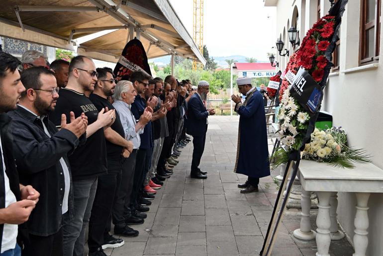 Şarkıcı Şimal, son yolculuğuna uğurlandı