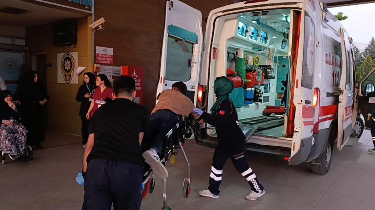 Bursada iki grup arasında bıçaklı- sopalı kavga:4 yaralı