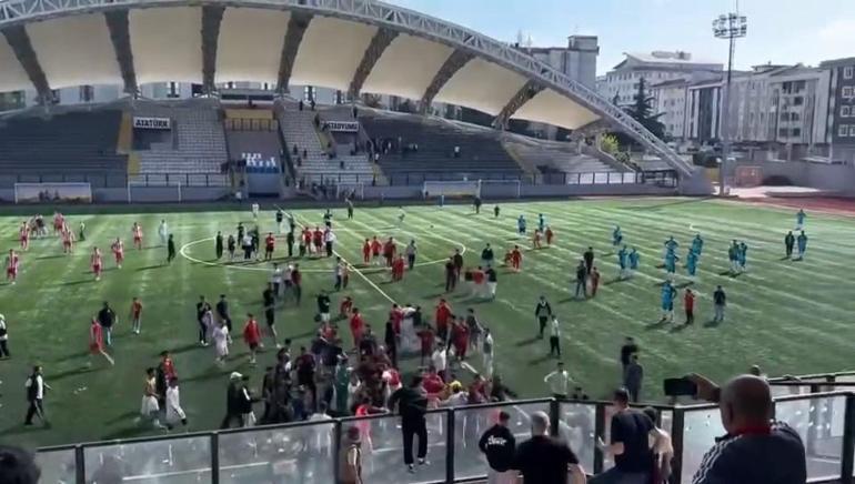 Avcılar’da amatör lig maçının ardından kavga: 1 futbolcu yaralandı