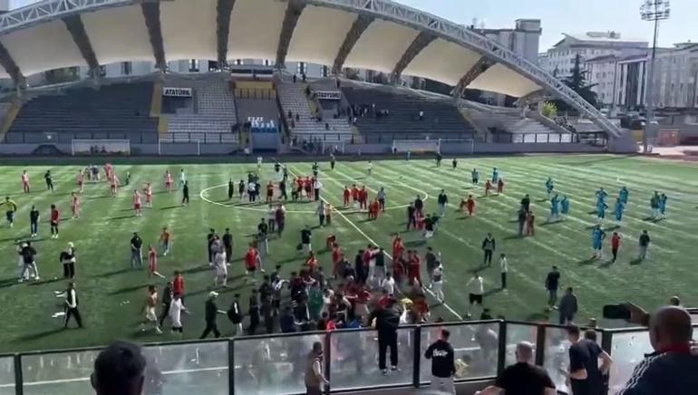 Avcılar’da amatör lig maçının ardından kavga: 1 futbolcu yaralandı