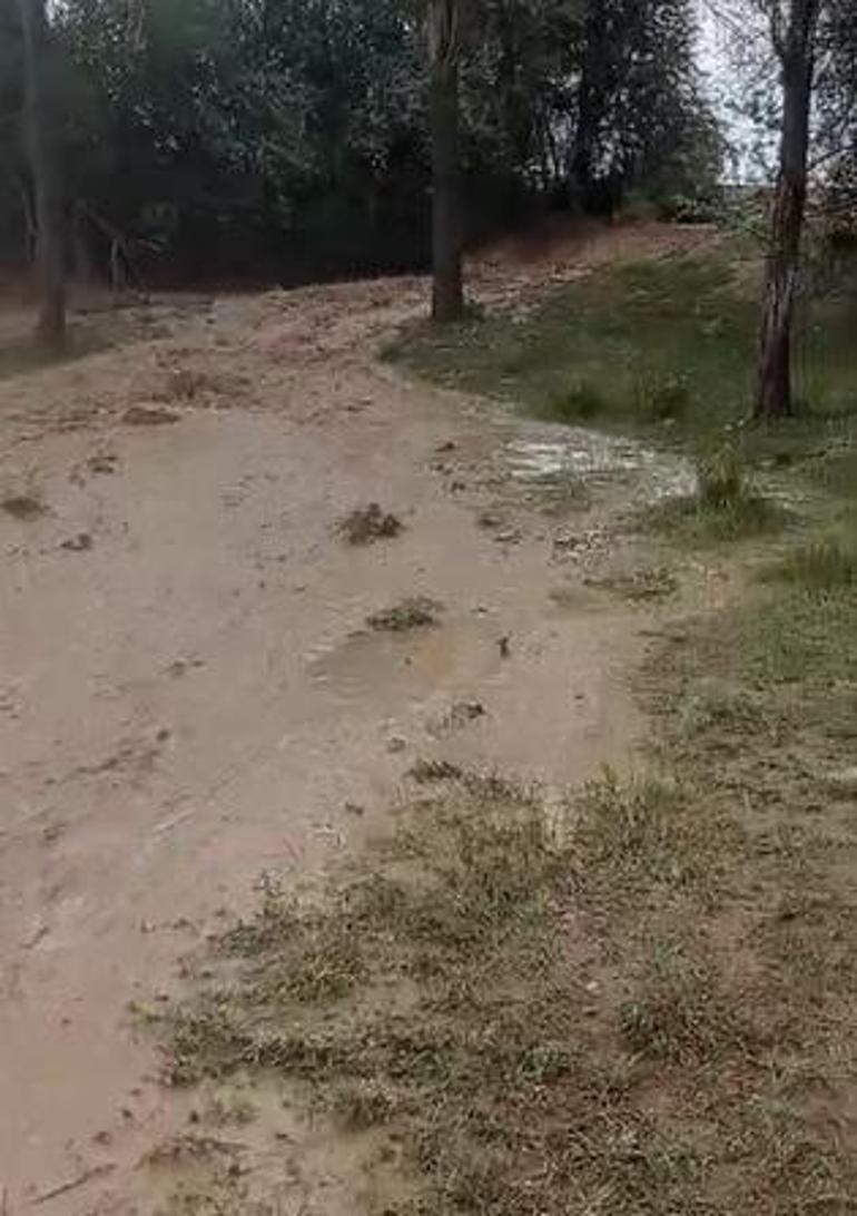 Kırşehirde sağanak sele neden oldu; tarım arazileri zarar gördü