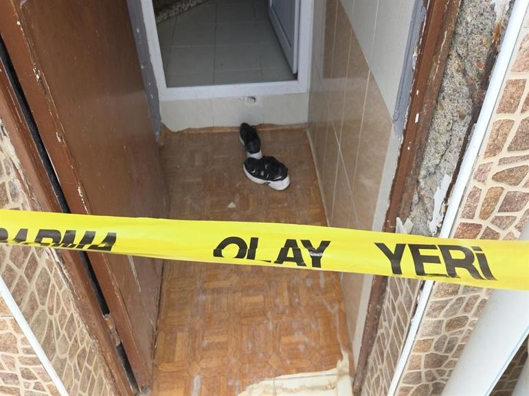 Üniversiteli Emirhan evinde ölü bulundu