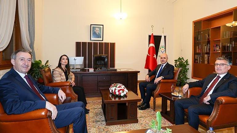 TBMM Başkanı Kurtulmuş, DEM Parti’yi ziyaret etti