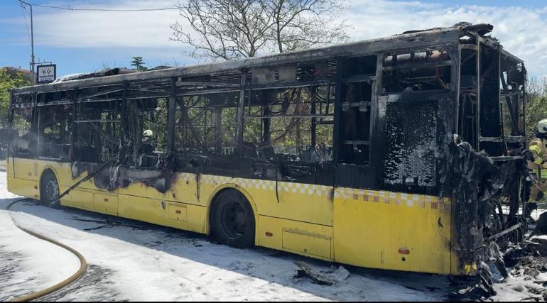 Sarıyerde İETT otobüsü alev alev yandı; 25 yolcu tahliye edildi