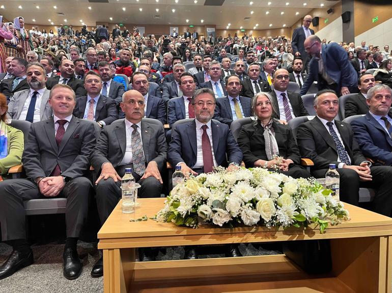 Bakan Yumaklı: Gıdada karekod uygulaması 28 Temmuz itibarıyla tüm işletmelerde zorunlu olacak