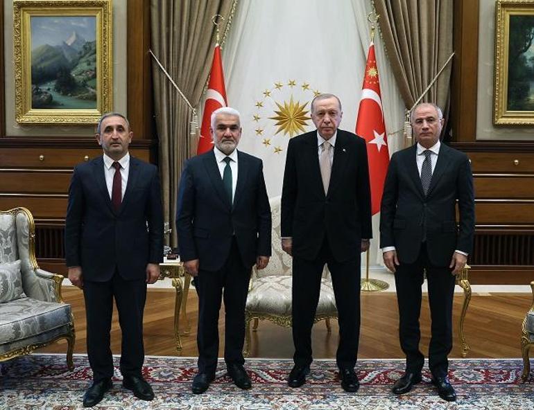 Cumhurbaşkanı Erdoğan, Zekeriya Yapıcıoğlunu kabul etti