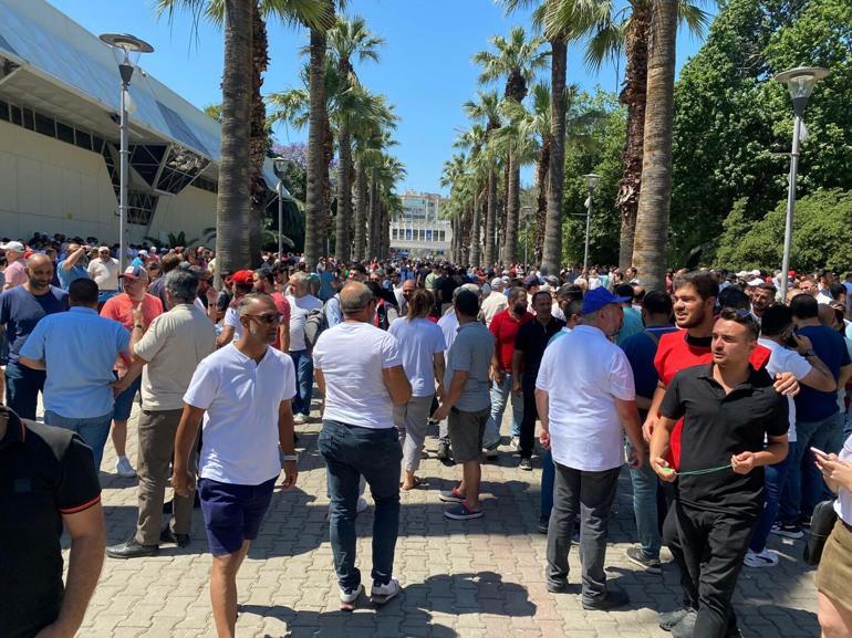 İzmirde işçilerin grevi 7nci gününde; anlaşma sağlandı