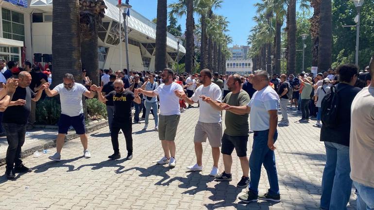 İzmirde işçilerin grevi 7nci gününde; anlaşma sağlandı