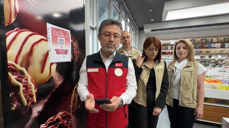 Bakan Yumaklı, şoför koltuğuna geçip, denetime çıktı