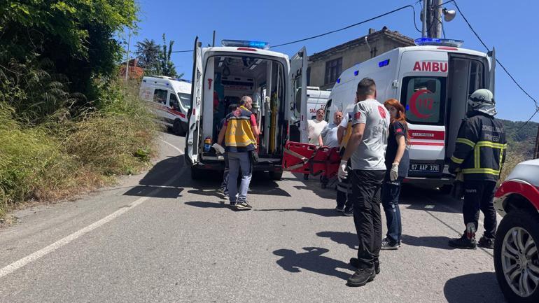 Yolcu minibüsü duvara çarptı: 14 yaralı