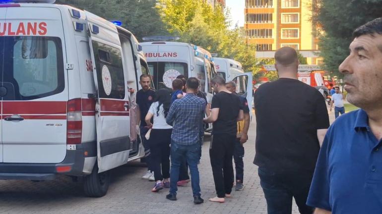 Diyarbakır’da 13 katlı apartmanda yangın paniği; Anne ve 3 çocuğu hayatını kaybetti