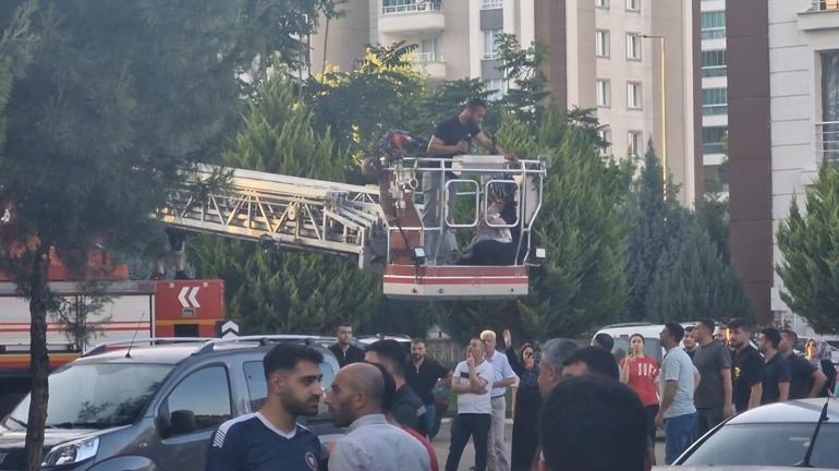 Diyarbakır’da 13 katlı apartmanda yangın paniği; Anne ve 3 çocuğu hayatını kaybetti