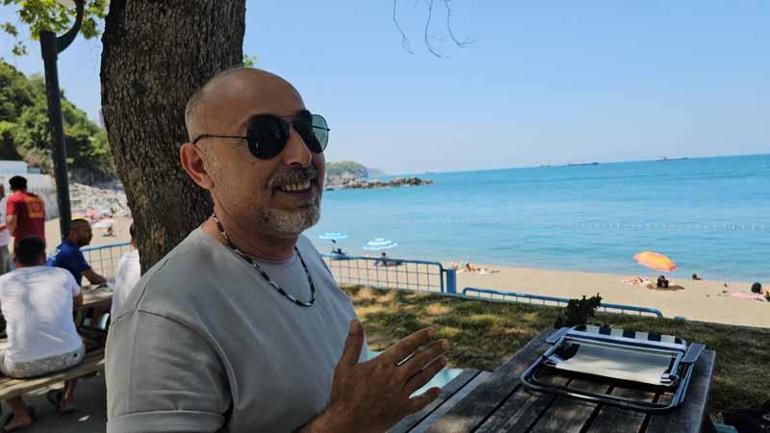 Bayramın ilk günü sahile akın ettiler