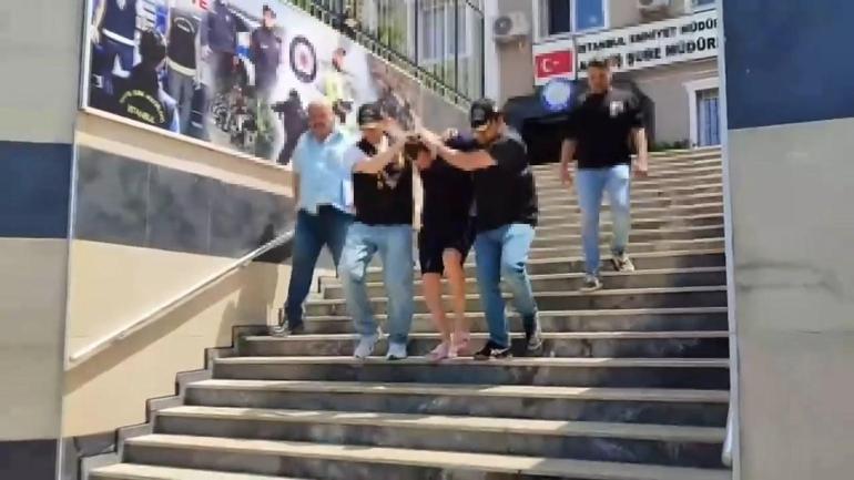 Fatihte tartıştığı kişiyi bıçakladı, başında bekleyip cep telefonunu çalıp kaçtı