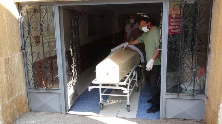 Sivasta 2 çocuk babası keneden öldü