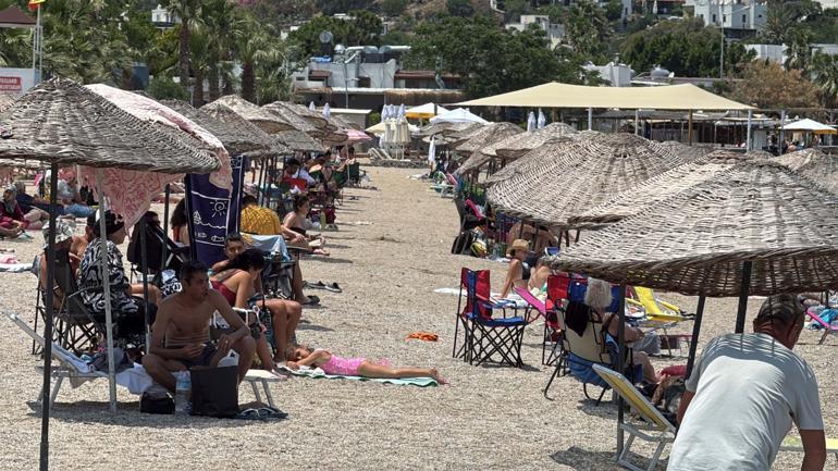 Bodrumda bayramın 2nci gününde sahiller doldu