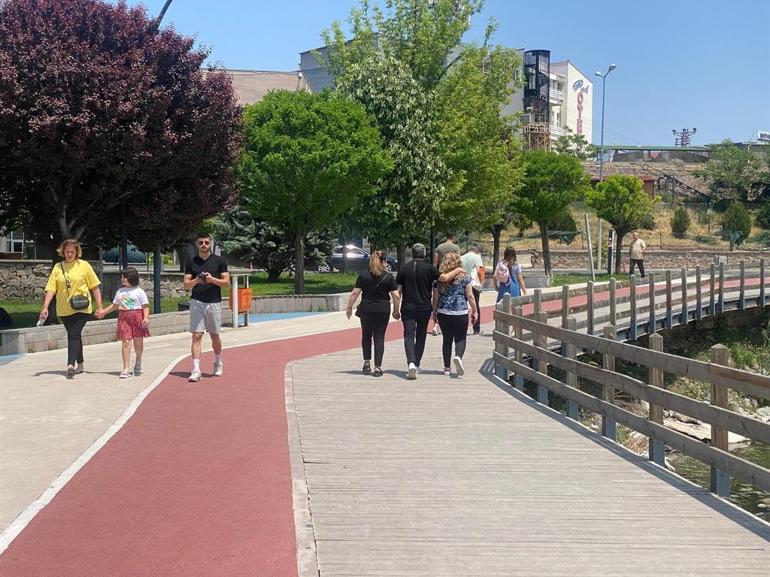 Ankarada park ve mesire yerlerinde bayram hareketliliği