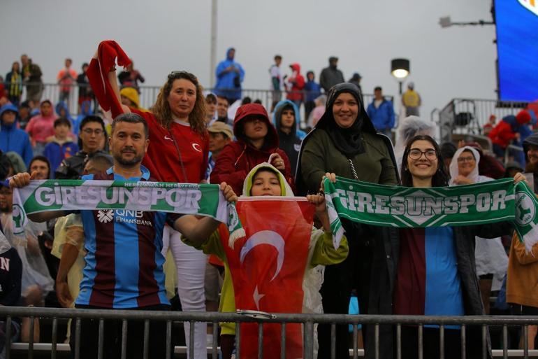 ABD - Türkiye maçı için Amerika kıtasındaki Türkler maça akın etti