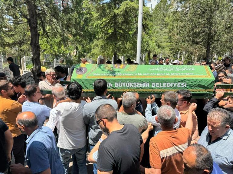 Motosikletli kuryeye çarparak ölümüne neden olan otomobil sürücüsü tutuklandı