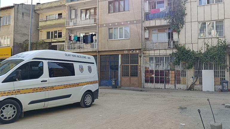 Balkondan düşen çocuk ağır yaralandı