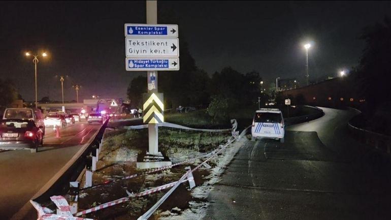 Bayrampaşada otomobil bariyerlere çarpıp takla attı: 1 ölü, 3 yaralı