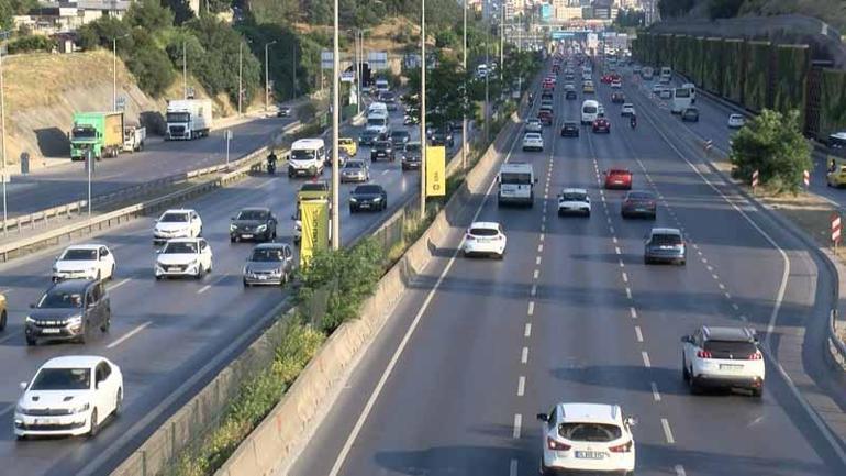 Kurban Bayramı tatili sonrası trafikte yoğunluk yaşanıyor