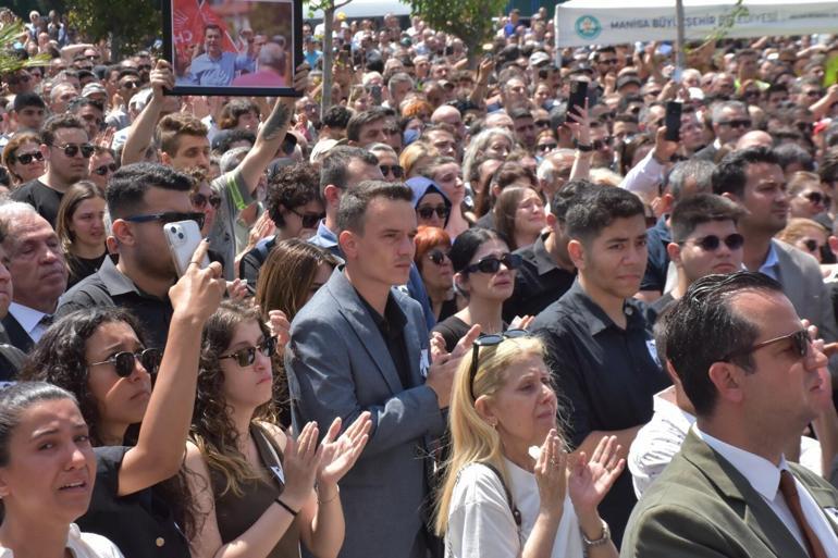 Ferdi Zeyrek, Manisada son yolculuğuna uğurlandı