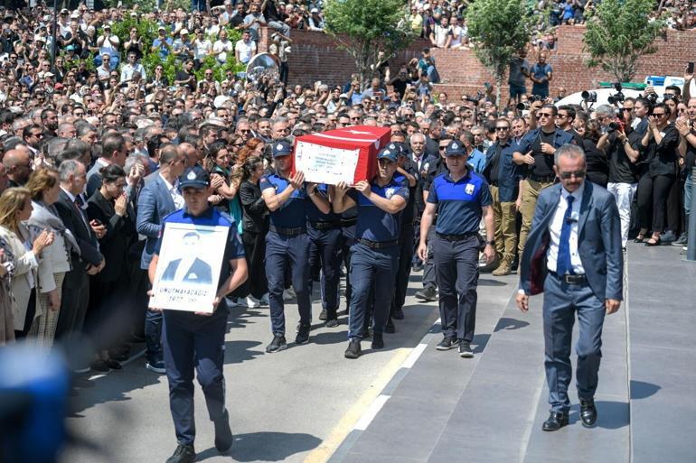 Ferdi Zeyrek, Manisada son yolculuğuna uğurlandı