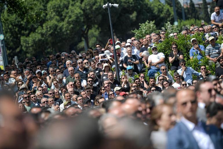 Ferdi Zeyrek, Manisada son yolculuğuna uğurlandı