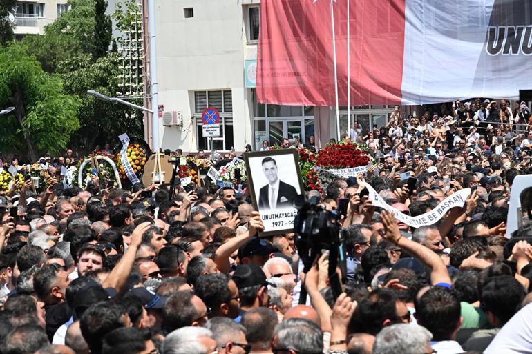 Ferdi Zeyrek, Manisada son yolculuğuna uğurlandı