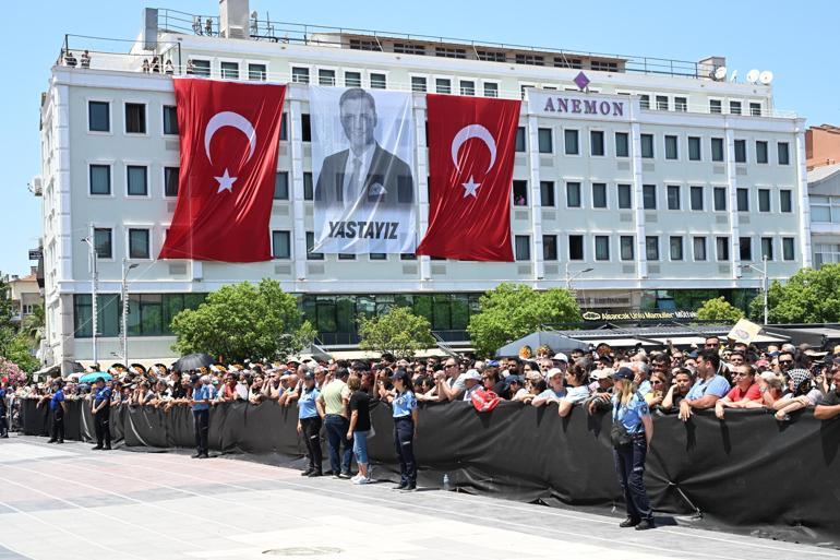 Ferdi Zeyrek, Manisada son yolculuğuna uğurlandı