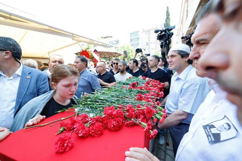 Ferdi Zeyrek, Manisada son yolculuğuna uğurlandı