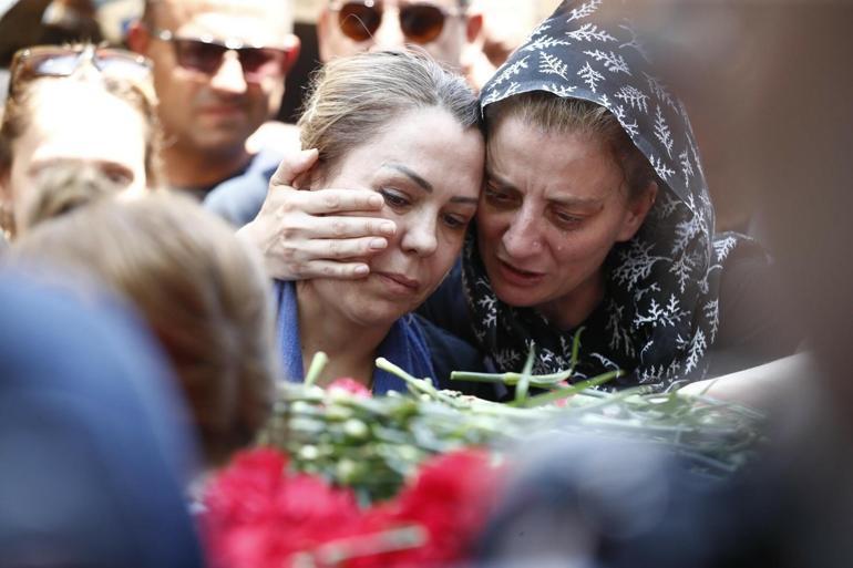 Ferdi Zeyrek, Manisada son yolculuğuna uğurlandı