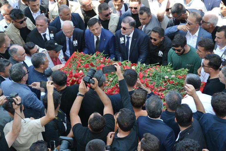 Ferdi Zeyrek, Manisada son yolculuğuna uğurlandı