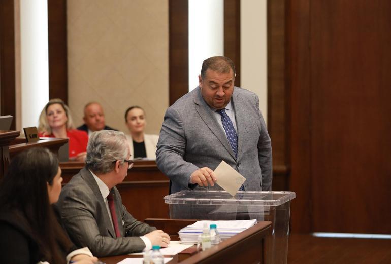 Büyükçekmece Belediyesinde başkanvekili Ahmet Şahin oldu