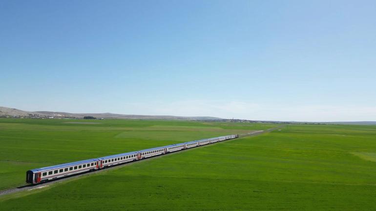 Turistik Karaelmas Ekspresi, yarın yola çıkıyor