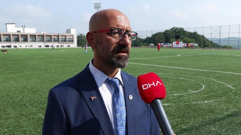 9 ülkeden 27 arama kurtarma köpeği İstanbuldaki şampiyonada