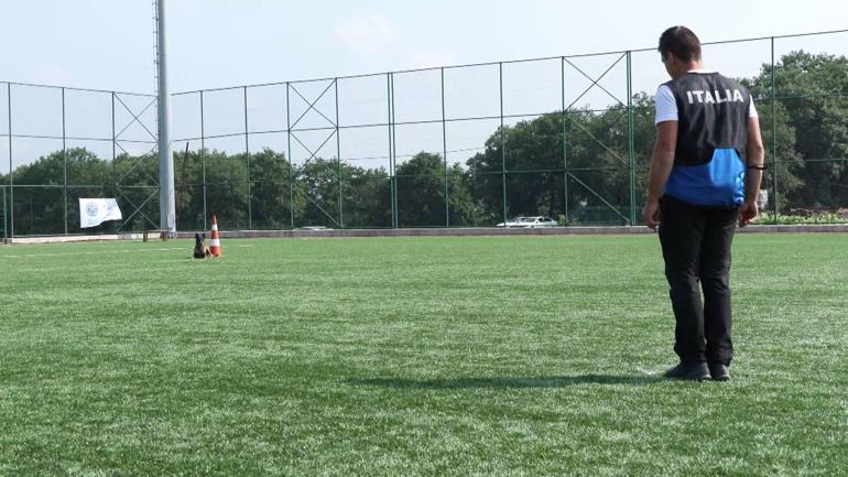 9 ülkeden 27 arama kurtarma köpeği İstanbuldaki şampiyonada