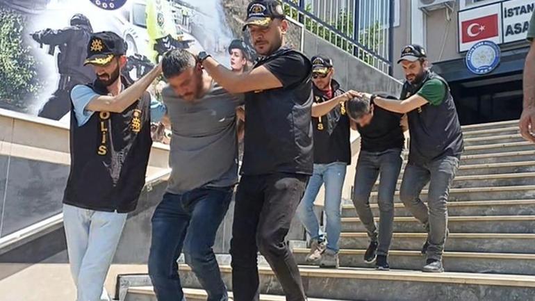Sultangazide kıraathanede cinayet; 2 şüpheli gözaltına alındı