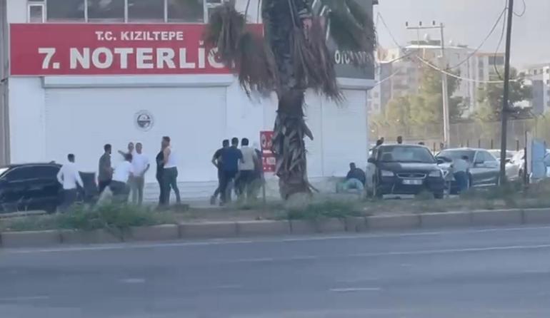 Mardinde 2 grup arasında silah, sopa ve taşlı kavga kamerada; 4 yaralı
