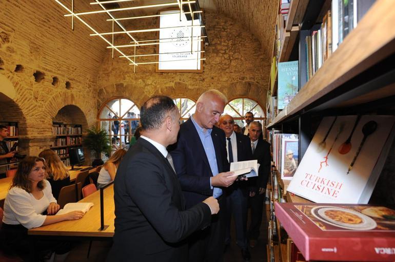 Yurt genelindeki kütüphane sayısı 1301e ulaştı