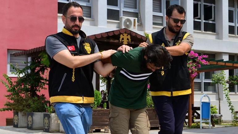 Otoyol kenarında 2 genci dövdü, Dayak yemiş halde buldum dedi