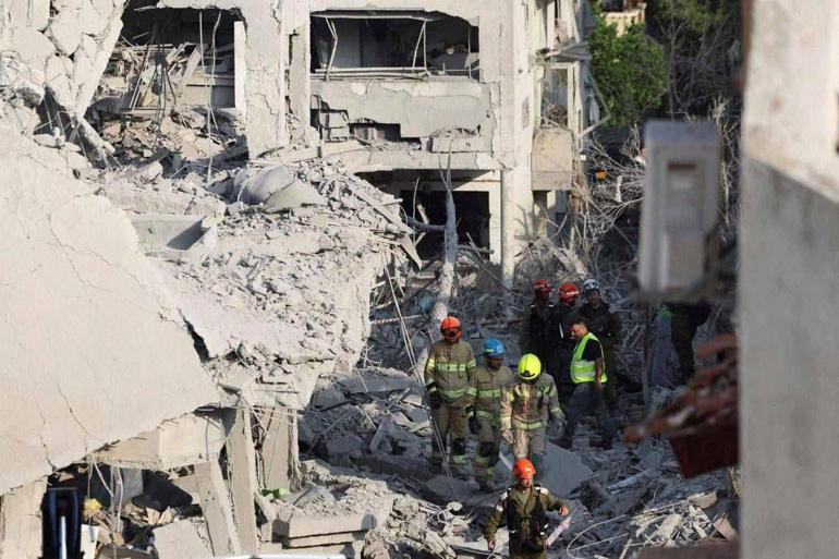 İran’ın İsrail’e karşı füze saldırısında 3 kişi öldü, 172 kişi yaralandı