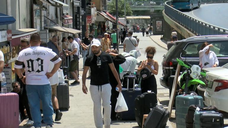 Hava sahası kapanınca İranlılar otobüslerle ülkelerine dönüyor; ek seferler konuldu