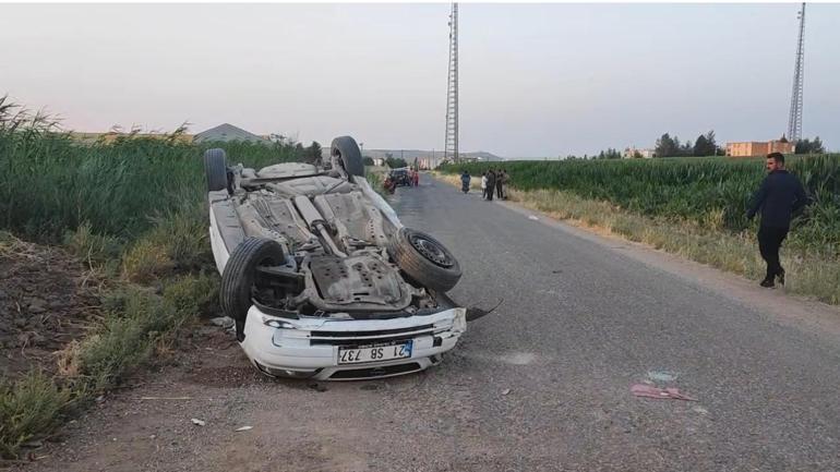 Çocukların bulunduğu otomobilin takla attığı kaza kamerada: 1 ölü, 4 yaralı
